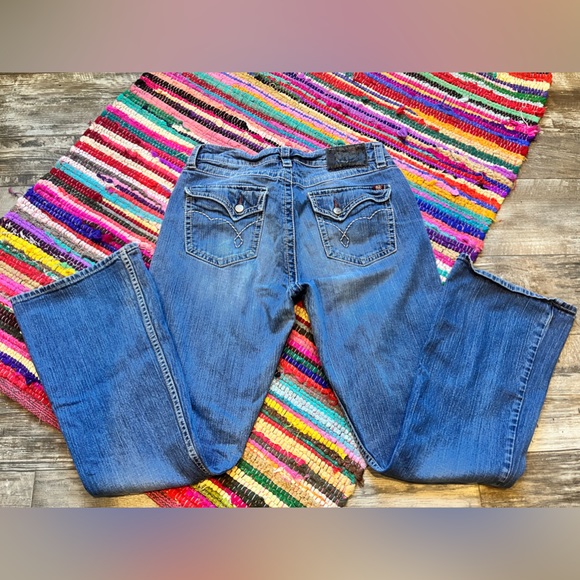 Cheryl Crow Bootheel Trading Company Fontana low rise bootcut blue jeans • 30 - Picture 12 of 16
